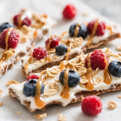 Berry Yogurt Granola Bars: Wholesome, crunchy treats with fresh berries, extra caramel drizzle—great for snack breaks. Save this idea so you can come back to it later.